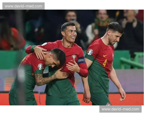 震撼逆转！C罗领衔葡萄牙战胜西班牙晋级欧洲杯四强